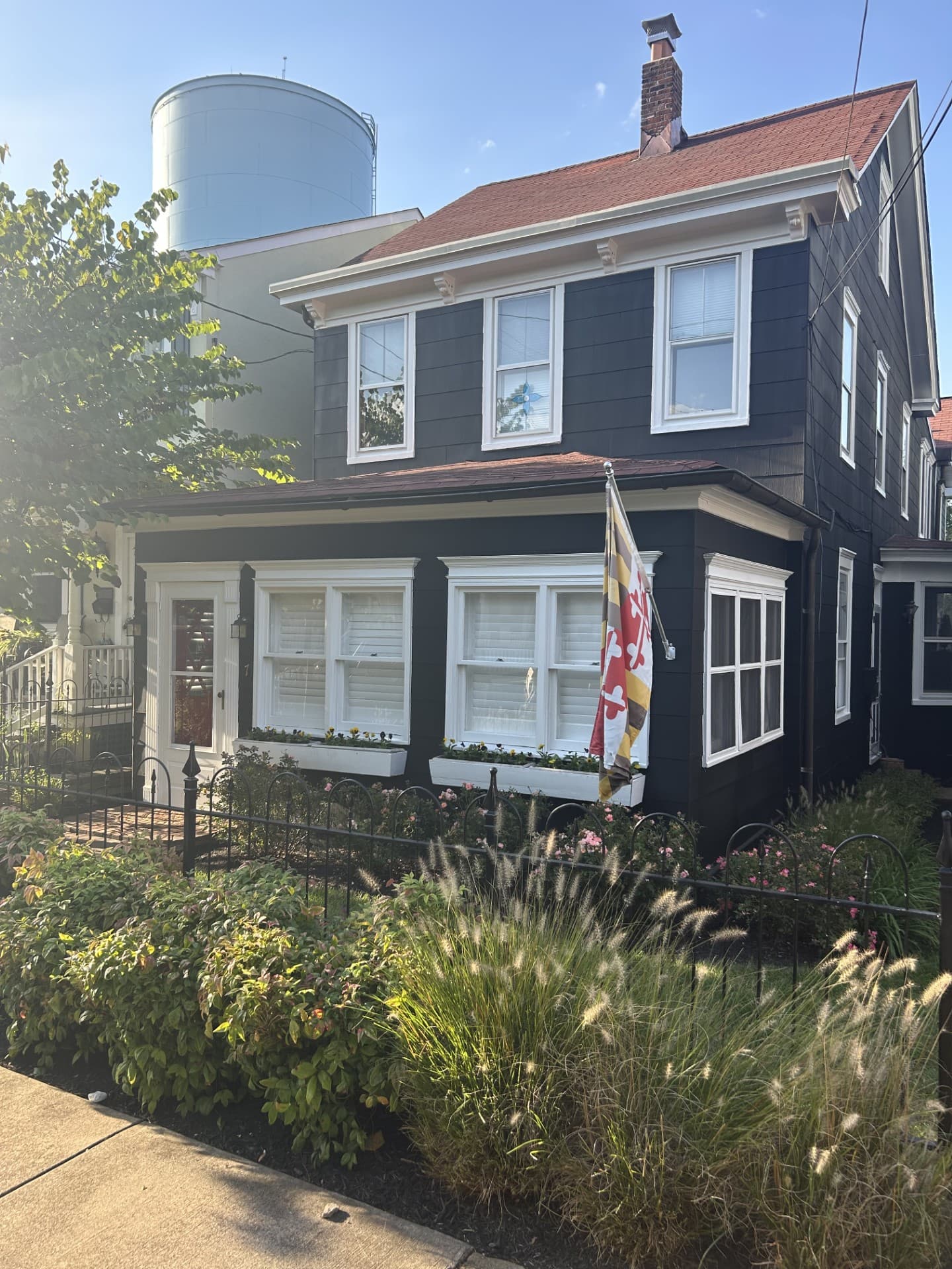 Side view of 7 Hill Street with Maryland flag
